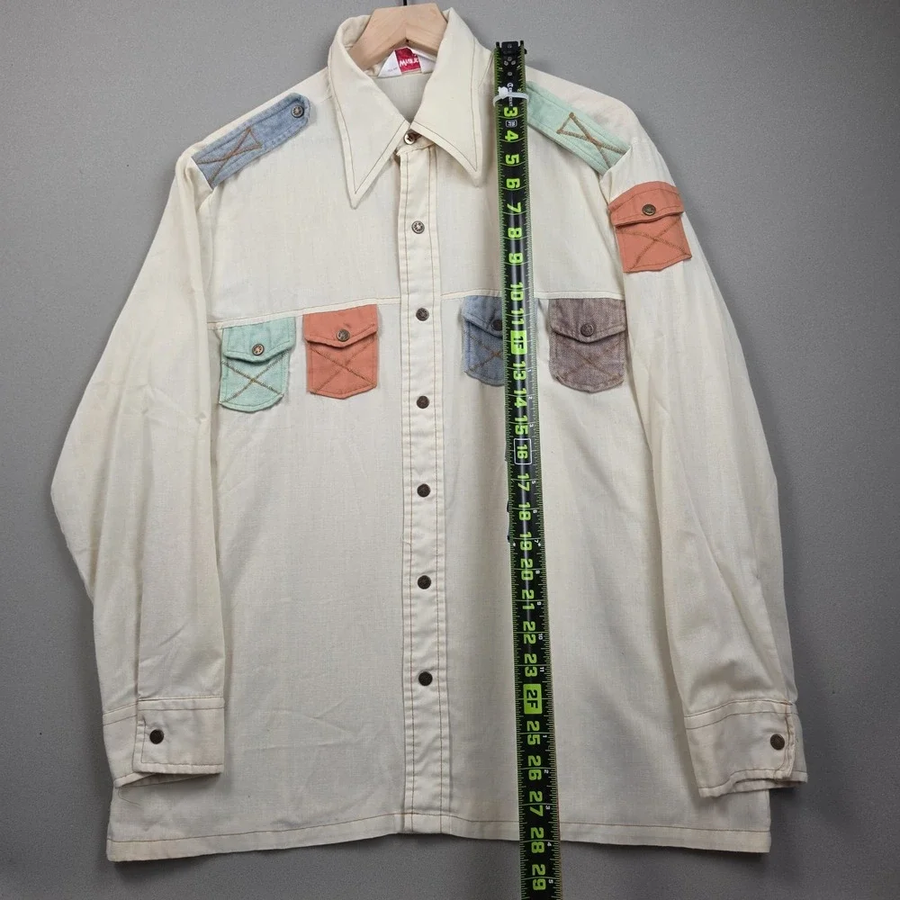 Vintage Wrangler Shirt Men's L Cream Multi Pocket Snap Button Western Dagger 70s